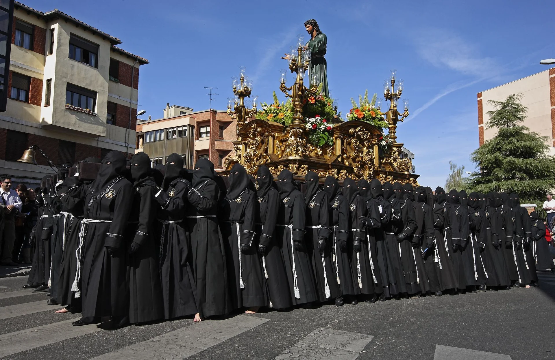 Semana Santa León 2026 logo